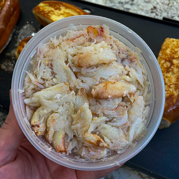 Fresh Picked Maine Crab Meat (8 oz cup) Ready to Eat