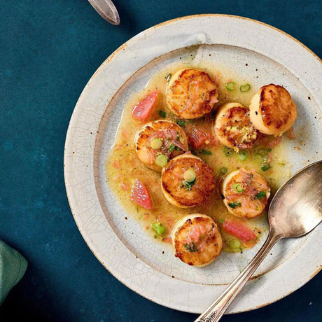 Pan-Seared Scallop with Grapefruit and Ginger Recipe
